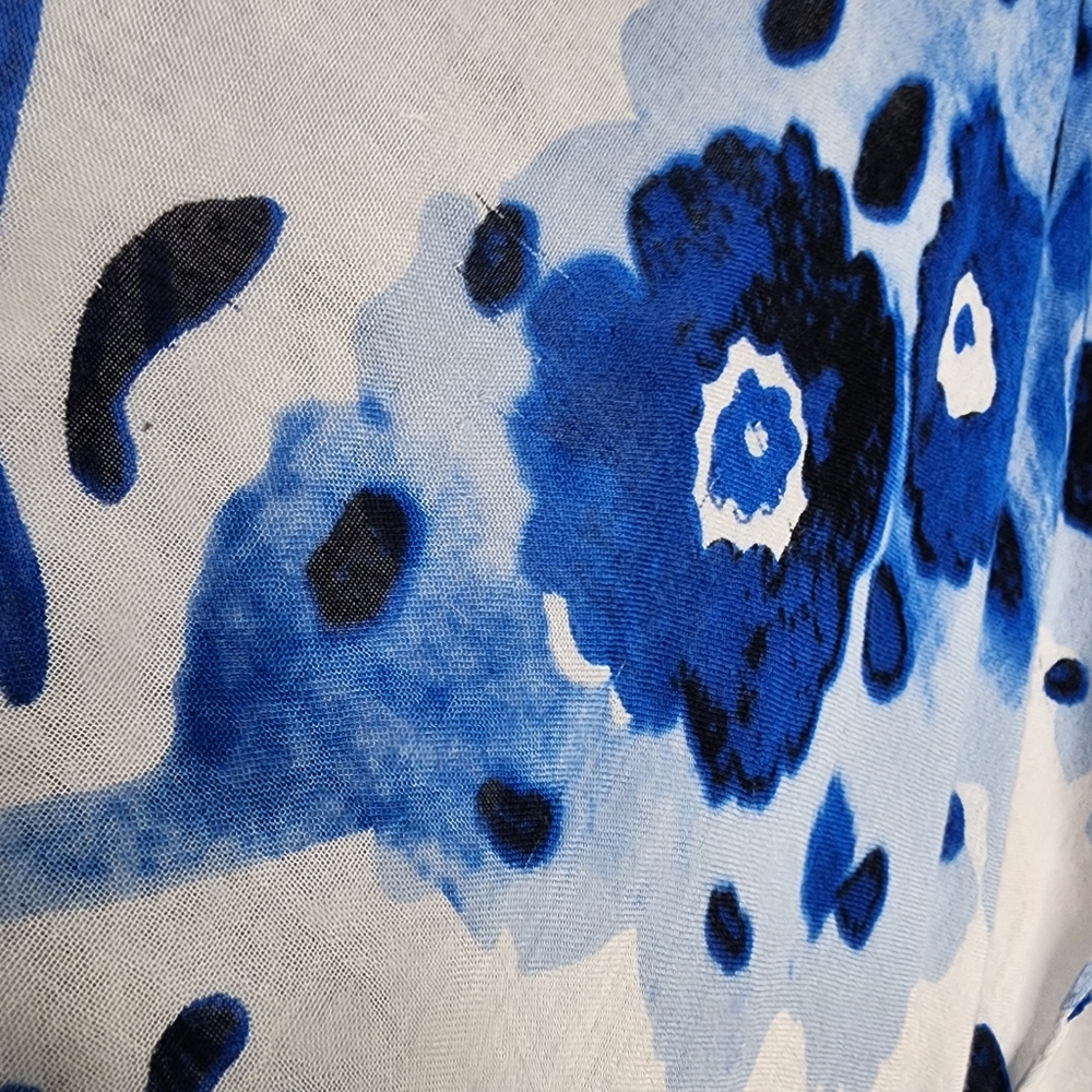Blue and White Floral Kimono with Tassels - Picture 7 of 10